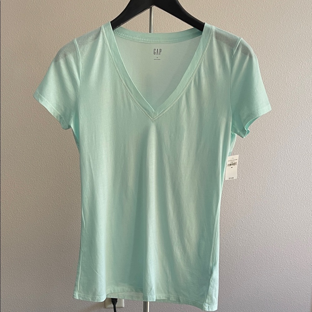 GAP Women's Aqua V-Neck Tee